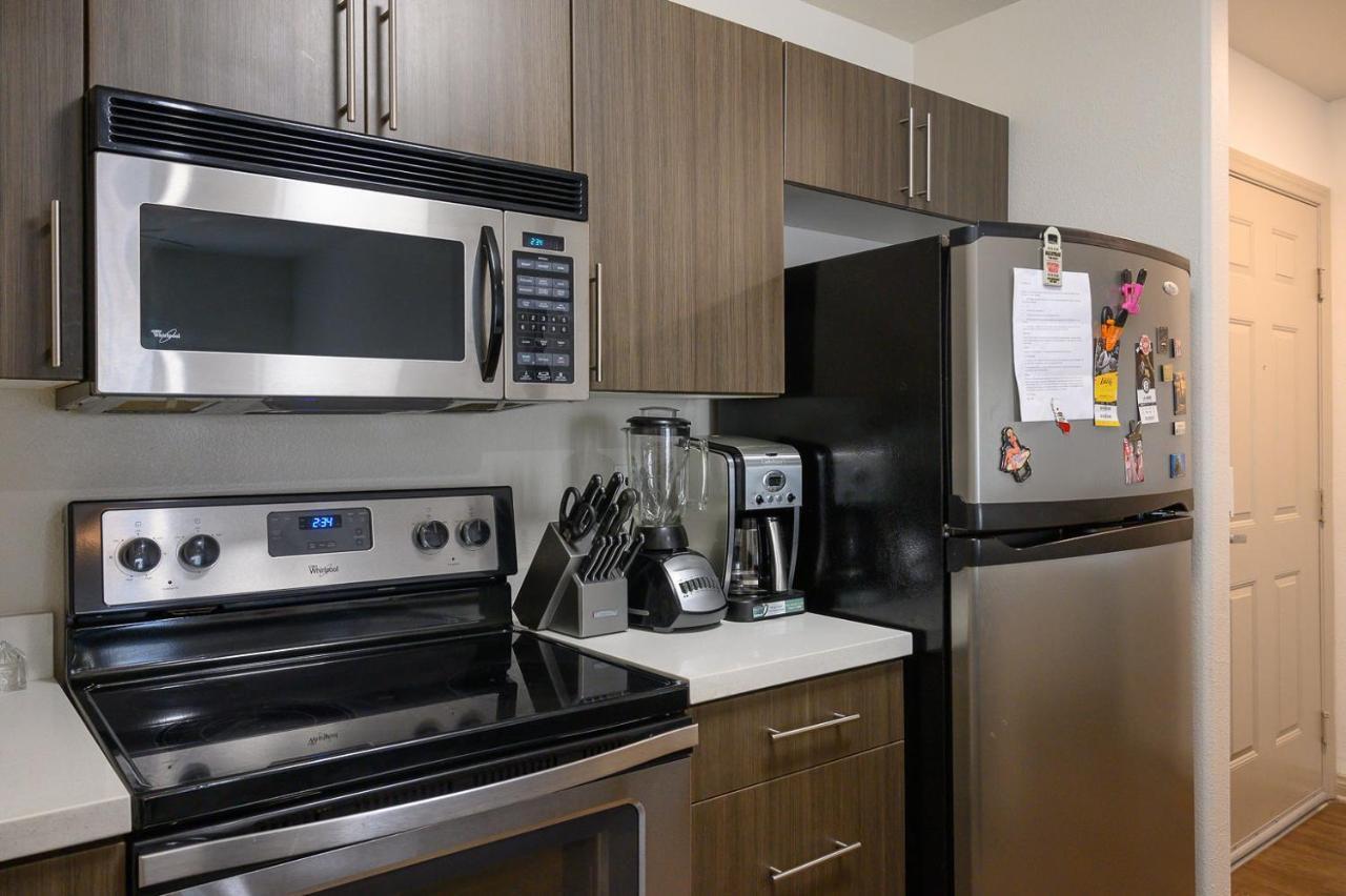 Cozy And Beachy! Apartment Long Beach Exterior photo